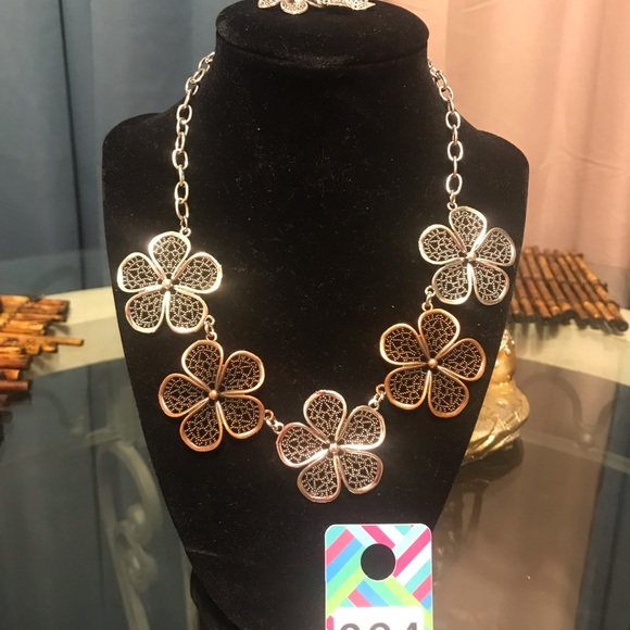 Paparazzi Jewelry - Picture 2 of 6